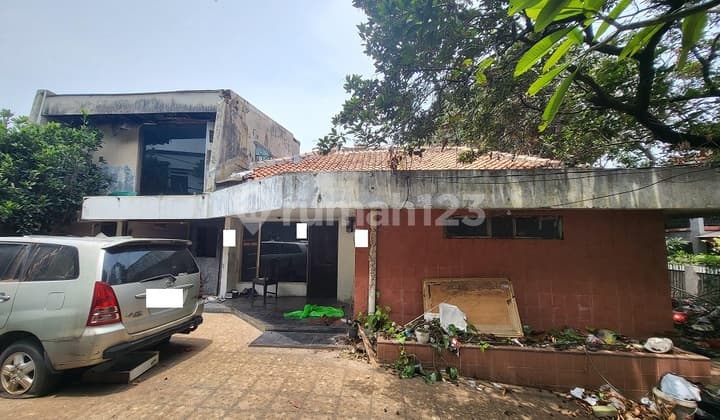 Murah !! Dijual Rumah Tua Hook Luas 351 Butuh Renovasi di Cipinang Muara