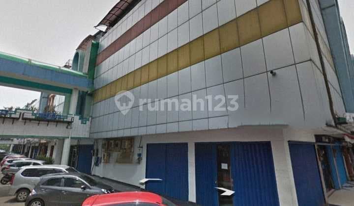 Cheap!! For Sale Shop House in Fatmawati 9x16 3 floors East Facing