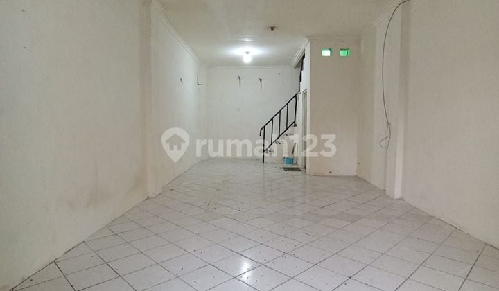 SEWA RUKO AREA KOMERSIL CIOMAS