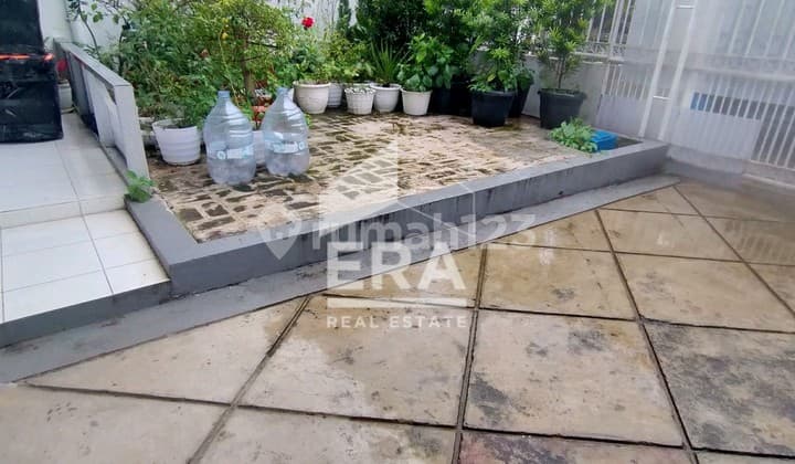 Dijual Rumah Pakuan Tajur Kota Bogor Dekat Pintu Utama