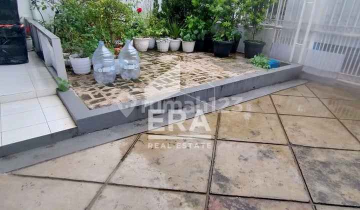 Dijual Rumah Pakuan Tajur Kota Bogor Dekat Pintu Utama