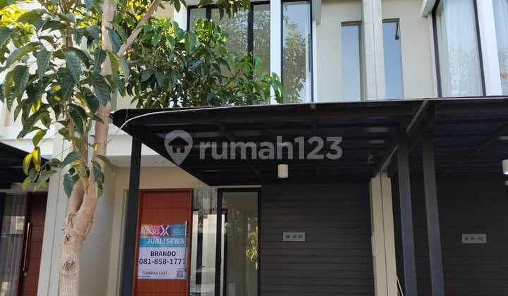 Turun Harga!! Rumah Citraland, Siap Huni, 2 Lantai, Hadap Selatan