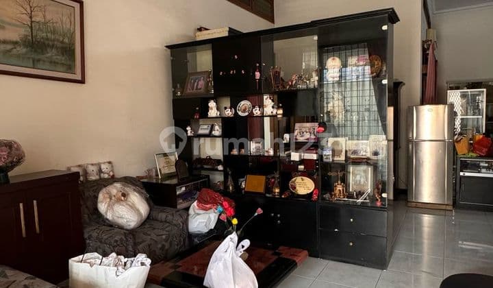 KARANGEMPAT HOUSE 355 M2 LAND, COMFORTABLE LOCATION, NEAR KRAMPUNG MALL, PRIVATE ROAD ACCESS