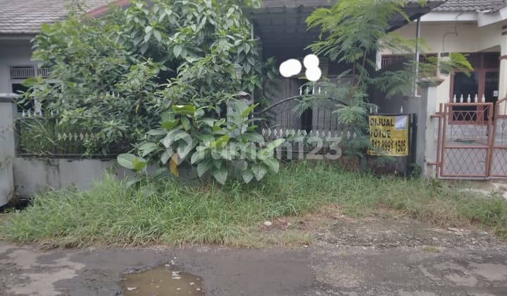 Rumah 1 Lantai Dalam Cluster Butuh Renov di Villa Nusa Indah 3 Harga Nego
