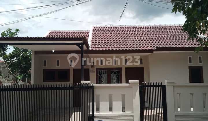 Rumah Cantik Siap Huni di Taman Rahayu Regency 2 Setu Bekasi