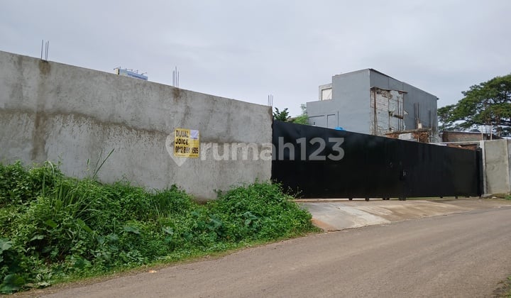 Tanah di dekat Legenda Wisata cibubur 10 meter dari Alternatif harga nego