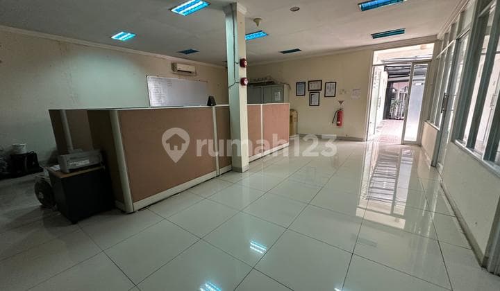 Dijual Tanah & Bangunan Strategis di Jl. Abdullah Syafei - TEMBUS ke Tebet Utara