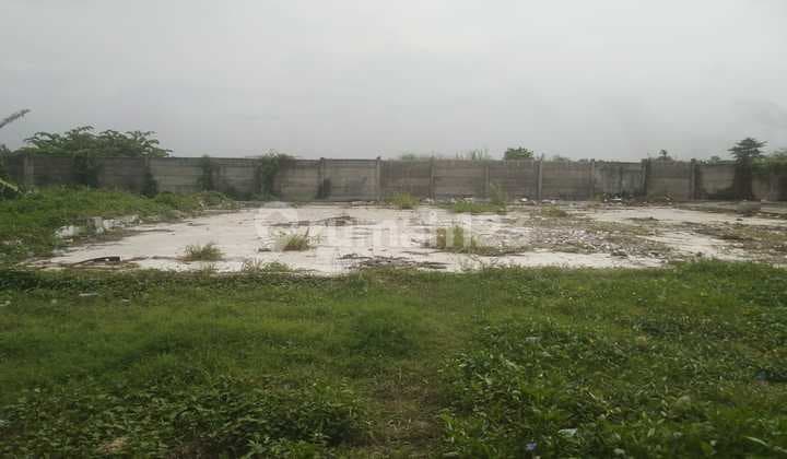 Dijual Tanah Komersial Strategis di Jalan Raya Lemahabang - Renggas Cikarang 8000m