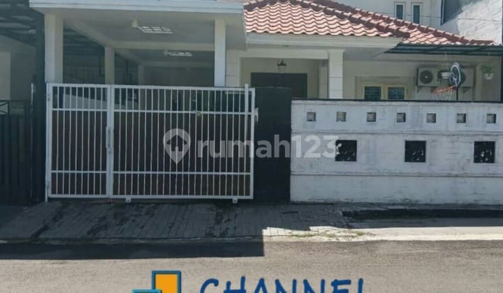Sell a Strategically Located House Near Kencana Loka Toll Access BSD South Tangerang, Fully Furnished