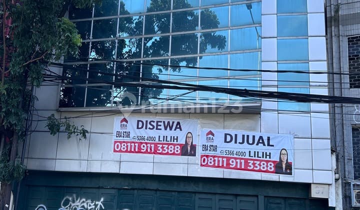 Gedung Perkantoran Jalan Cideng Barat 3Lantai Jakarta Pusat