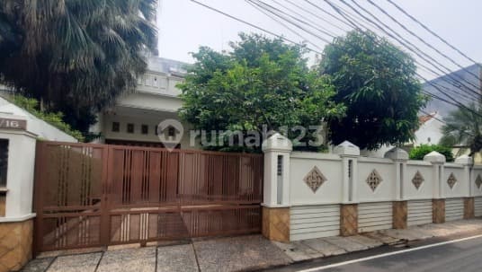 For Sale Nice House Land Area 585 M2 in Petojo Gambir Central Jakarta