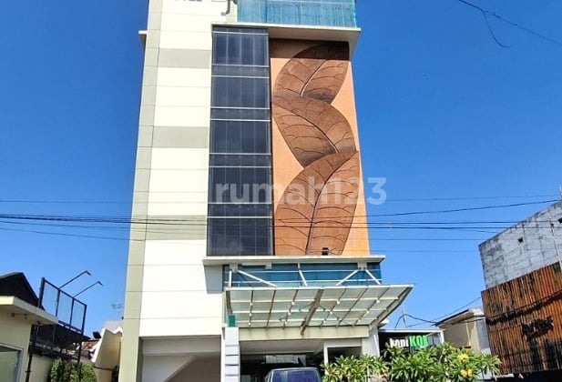 Dijual Lelang Hotel Lt 1585 M2 Lokasi Strategis di Jember Jawa Timur