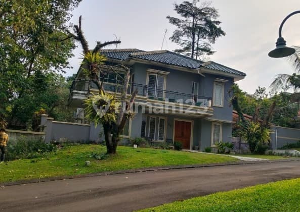 Dijual Rumah Bagus 2 Lantai di Sentul Bogor
