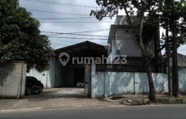 For Sale Cheap Factory Strategic Location 920 M2 Land in Sukabumi West Java