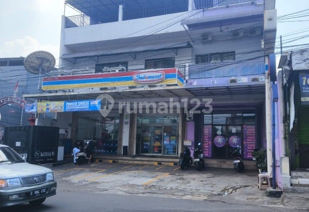For Sale 3-Story Shop House in Strategic Location, Lubang Buaya, East Jakarta