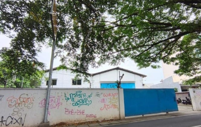 Dijual Gudang Murah Lt 1150 M2 Lokasi Strategis di Pondok Aren Tangerang Selatan