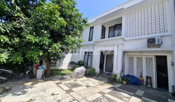 Rumah Sutera Feronia Alam Sutera