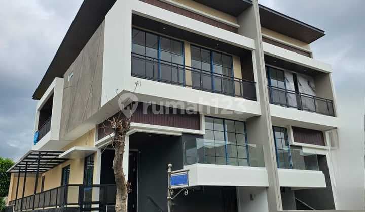 Rumah Jejer 2 Wisata Bukit Mas 1 Cluster Madrid Surabaya 2 Lantai Hook Utara Timur