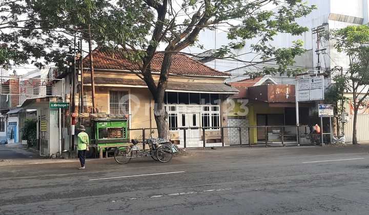 Rumah Usaha Undaan Kulon Surabaya 1 Lantai Hadap Timur Rumah Usaha Undaan Kulon Surabaya 1 Lantai Hadap Timur