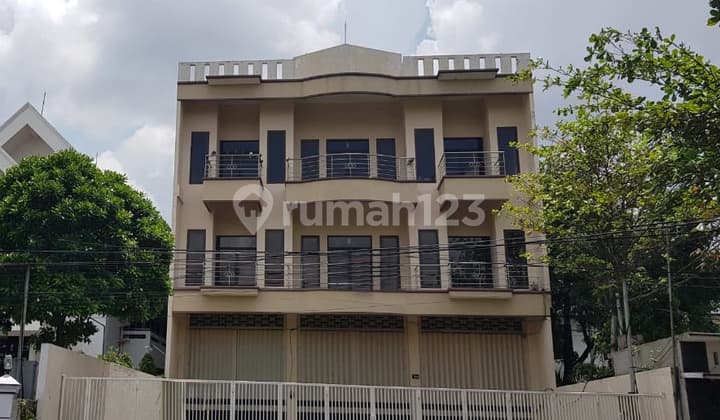 3 Units of Kendangsari Industrial Shophouses in Surabaya, Zero Street