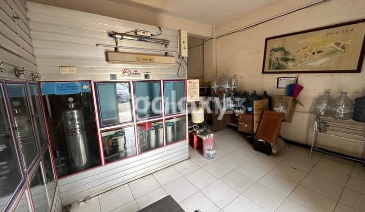 Ruko Nirwana Executive Bonus Usaha Isi Ulang Air Mineral