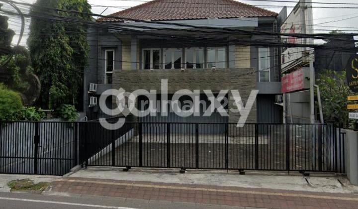 Rumah Usaha Gatot Subroto Bali 2 Lantai Hadap Selatan Lokasi Strategis