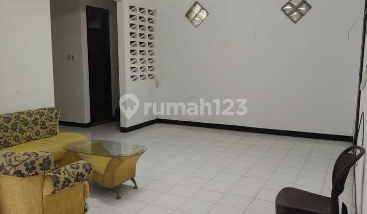 Dijual Cepat Rumah Nyaman Siap Huni Minimalis Lokasi Strategis di Taman Kopo Indah 1 Bandung
