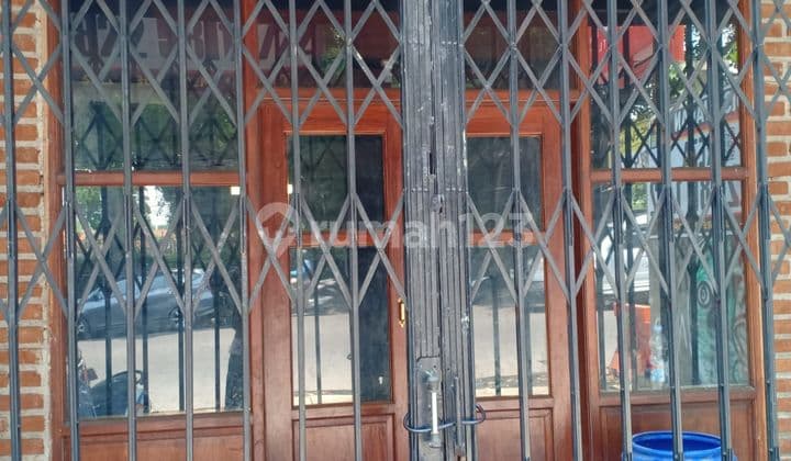 Disewakan Ruang Usaha Siap Pakai Cocok untuk Usaha Lokasi di Mainroad Setiabudi Bandung