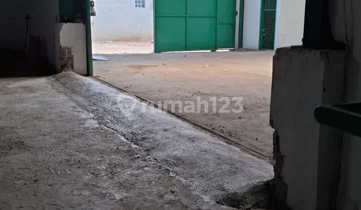 Dijual Gudang Luas Nyaman Siap Pakai Lokasi di Daerah Cibolerang Bandung