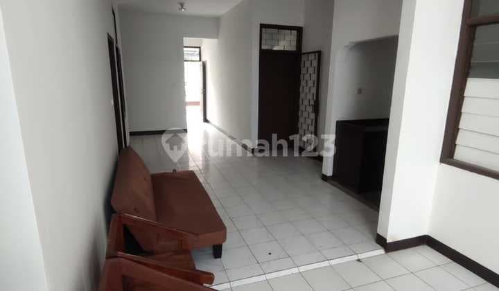 For Rent Semi-Furnished House Ready to Live Minimalist Location in Margacinta Bandung