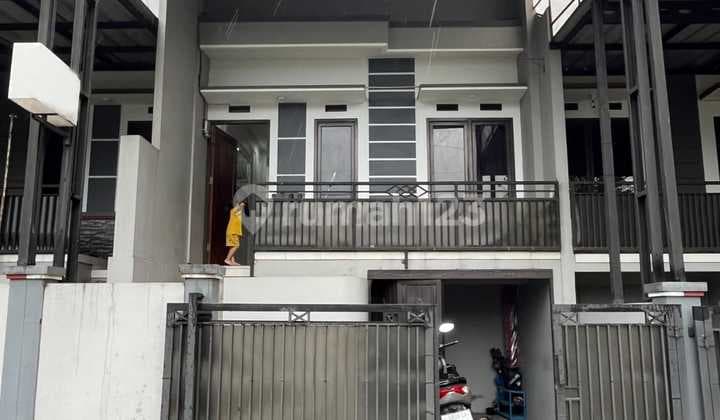 Dijual Rumah Siap Huni Nyaman Terawat Lokasi Strategis di Cipageran Cimahi Bandung