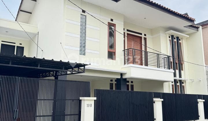 Dijual Rumah 2 Lantai Siap Huni Minimalis Lokasi di Turangga Bandung