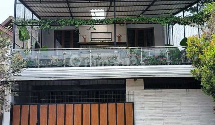 Dijual Rumah Lux Modern Full Furnished Siap Huni Lokasi di Jalan Kembar Bandung