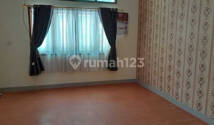For Sale Furnished 3-Story House Ready to Occupied in City Center Located at Sayap Pajajaran Bandung