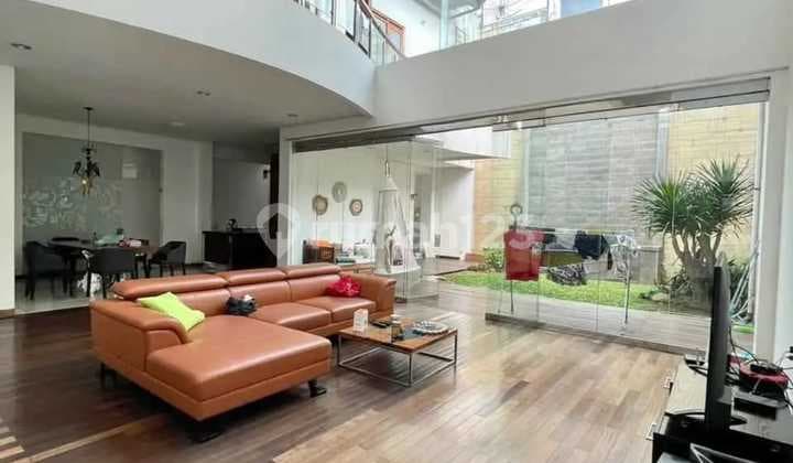 Dijual Rumah Mewah Siap Huni Modern Minimalis Lokasi di Sukahaji Bandung