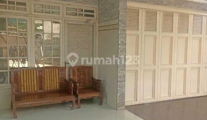 Dijual Rumah + Tempat Usaha Full Furnished Siap Huni Lokasi di Gandasari Soreang Bandung