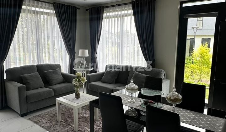For Rent Ready-to-Occupy House Fully Furnished Location in Kota Baru Parahyangan Bandung