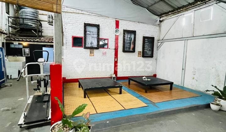 Disewakan Ruang Usaha Cocok untuk Restoran Gudang Lokasi Strategis dan Ramai di Cimahi Utara