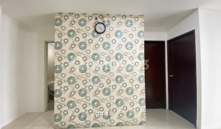 Disewakan Semi Furnish Apartment Mediterania Garden Residence 2