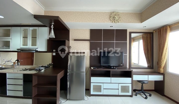 Disewakan Tipe Studio Apartment Royal Mediterania Garden Residence Apartemen 1 Kamar Tidur Furnished
