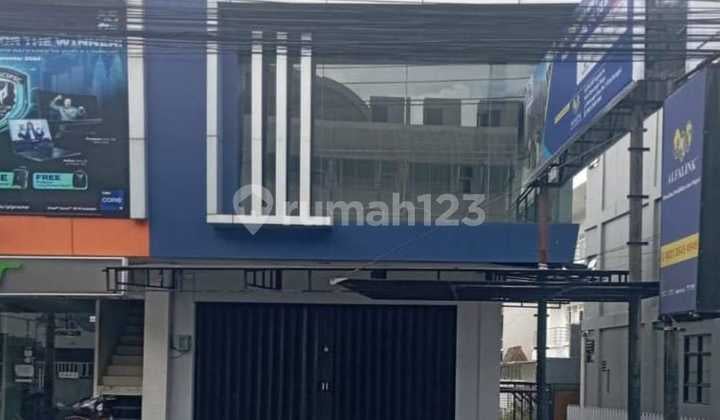 Disewakan Ruko 2 Lantai Strategis di Demangan, Depok, Sleman