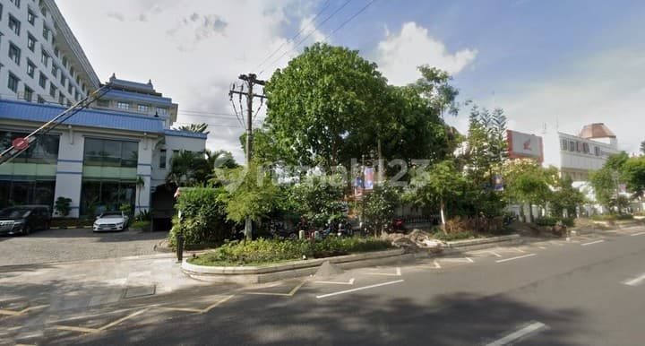 Disewakan Lahan Strategis 1.553 Meter Persegi di Tengah Kota Mangku Jl. Jenderal Sudirman Yogyakarta