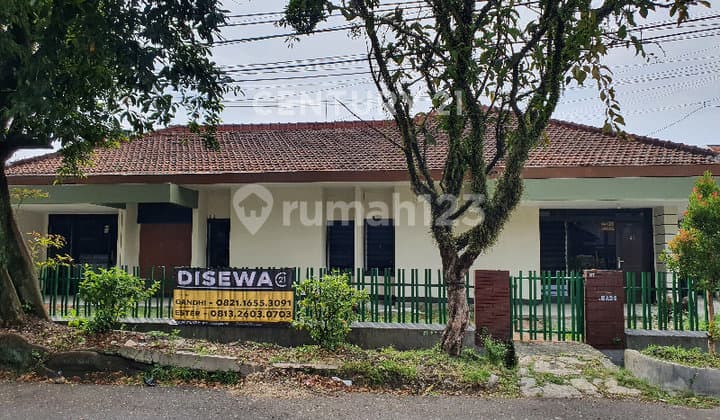 House Suitable for Office, Cafe in Turangga Wing Strategic Location