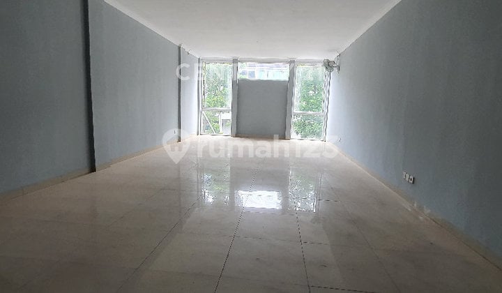 Ruko 3 Lantai Siap Pakai di Holis Regency Bandung