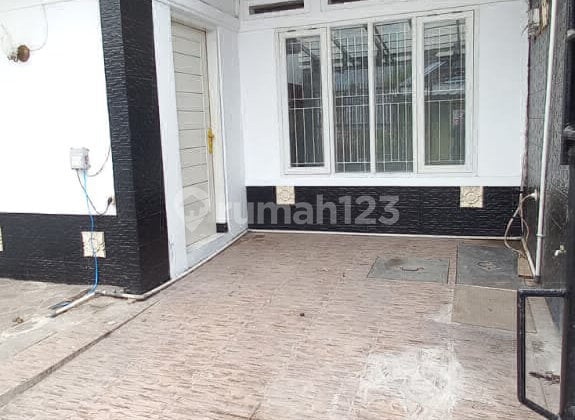 Ready-to-Occupy House, City Center, Inhoftank Wing, Leuwipanjang Bandung