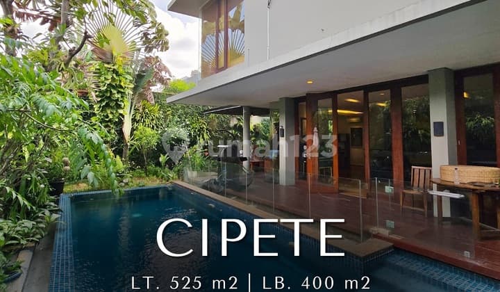 Rumah Tropical Moderen Furnished Di Cipete Jakarta Selatan
