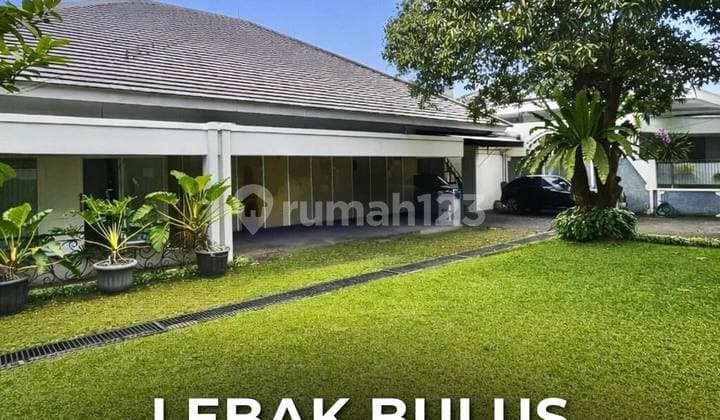 Rumah Siap Huni Halaman Luas di Lebak Bulus Jakarta Selatan