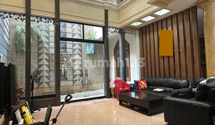 Rumah 3 Lantai Sunter Luas Tanah 11x18 M2 Rumah Rapi Bagus