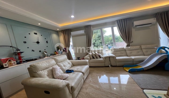 Rumah Dijual 3 Lantai Sunter Luas 6x21 M2 Material Bangunan Dan Layout Bagus Pencahayaan Terang