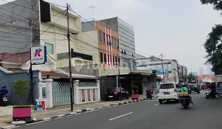Rumah Hitung Tanah Dibwah NJOP Jatinegara Barat Tembus bisa 2 Muka Utara Selatanaaa